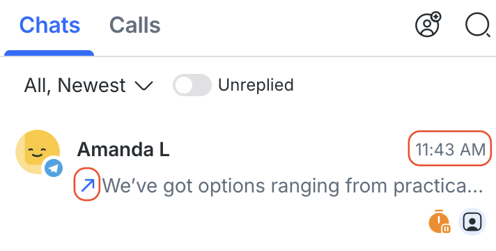 Last message that is outgoing shows a blue arrow pointing at the top right.